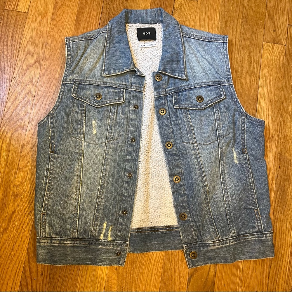 NWOT. BDG denim vest